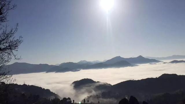 比雲南低調、比桂林秀美，是時候去這座藏於深閨的小城隱居了！