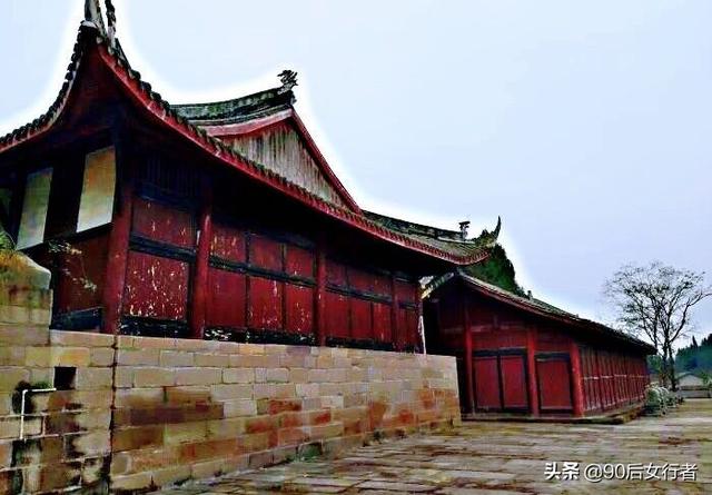 藏於四川鄉間的宋代古剎，寺中國寶級壁畫來歷成謎，傳說仙人所畫