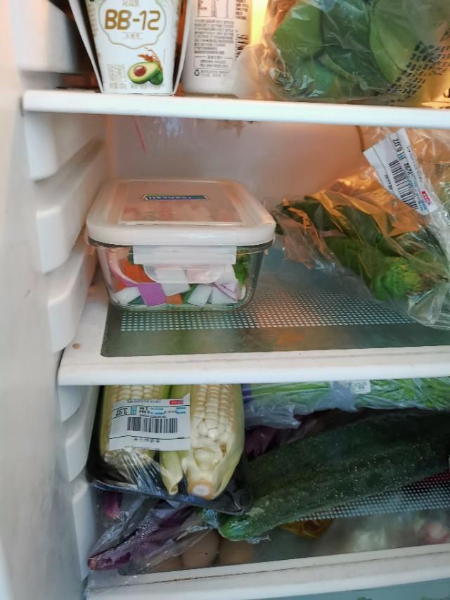 炎熱的夏天來了 清涼爽口的佐餐小菜不可少 改良的拌飯也很適口