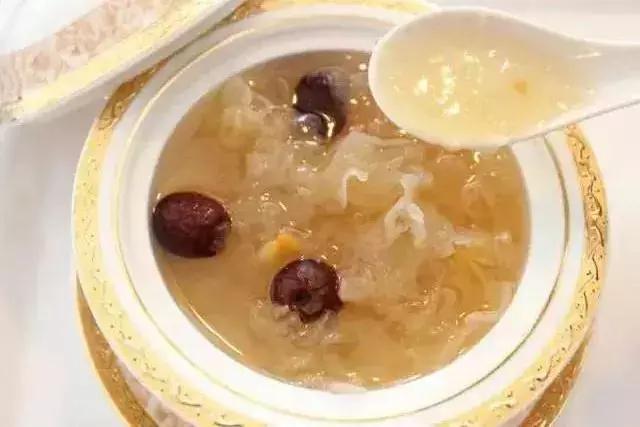 平民燕窩銀耳的8種做法，春天正適合的美食
