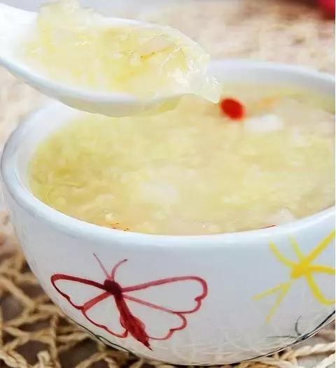 平民燕窩銀耳的8種做法，春天正適合的美食