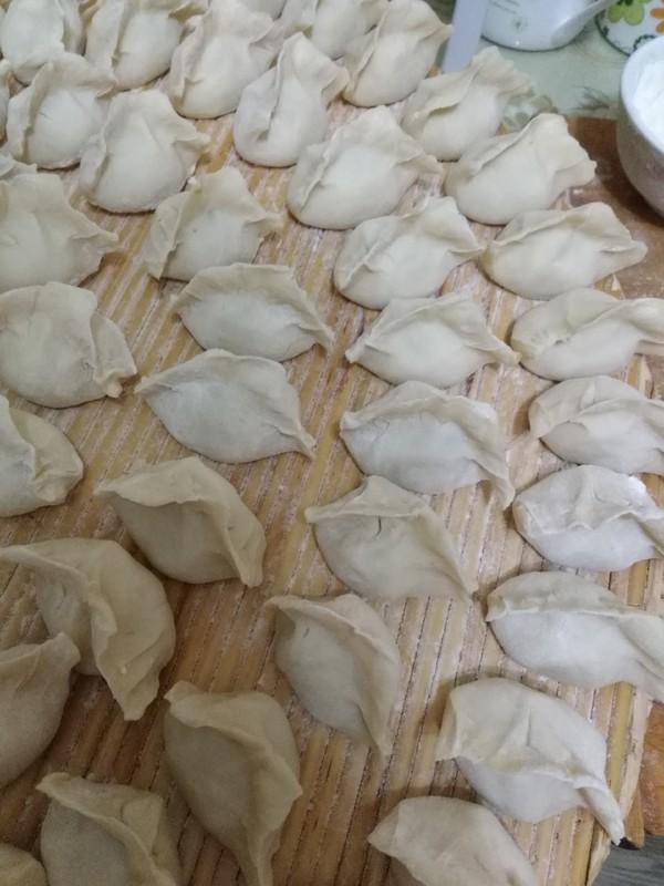 夏天吃這餃子太爽，皮薄餡大，多吃助眠，奶奶說一輩子也吃不夠！
