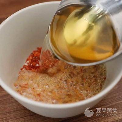 口水雞：麻辣鮮香，真是讓人口水直流！