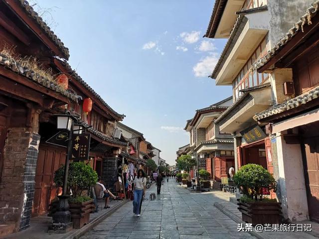 如果你覺得大理麗江太商業化，推薦你到雲南這個古城，安靜遊客少