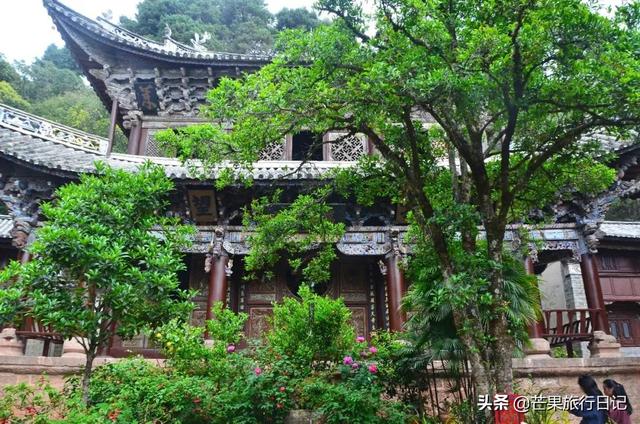 如果你覺得大理麗江太商業化，推薦你到雲南這個古城，安靜遊客少