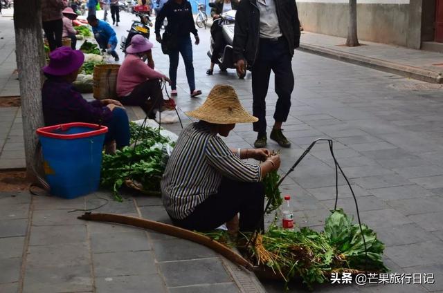 如果你覺得大理麗江太商業化，推薦你到雲南這個古城，安靜遊客少