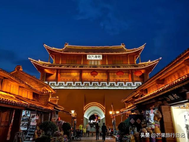 如果你覺得大理麗江太商業化，推薦你到雲南這個古城，安靜遊客少