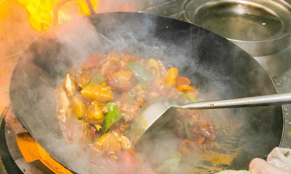 為啥新疆菜這麼「膨脹」