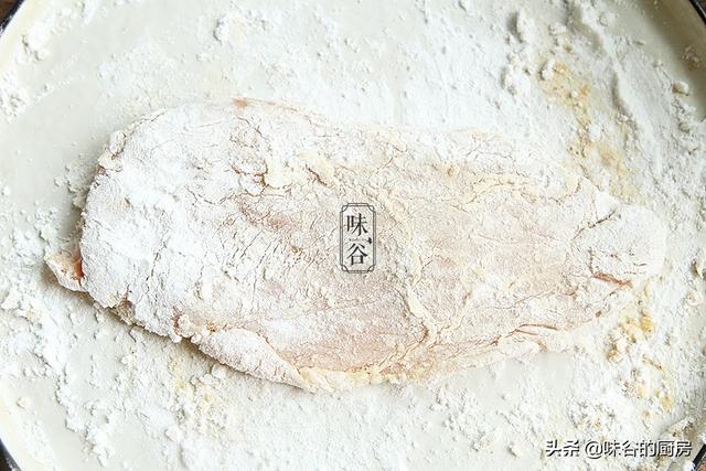 炸雞排原來做起來這麼簡單，又香又酥脆，味道不輸給快餐店！