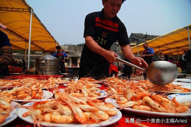 來自宴席廚師的自白：正在萎縮的宴席行業，不求生活只求生存？