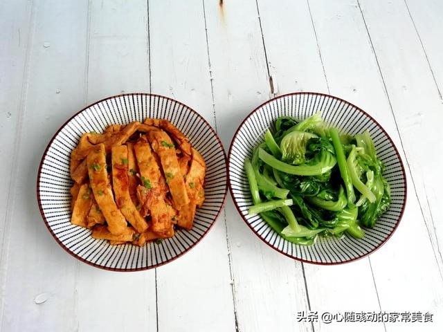 曬曬我家的伙食，每餐兩道菜，吃得舒服又營養，成本還不到10元