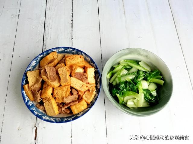 曬曬我家的伙食，每餐兩道菜，吃得舒服又營養，成本還不到10元