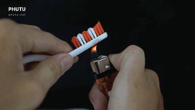 原來把2根舊牙刷綁在一起，效果竟然這麼好，以前的牙刷都白扔了