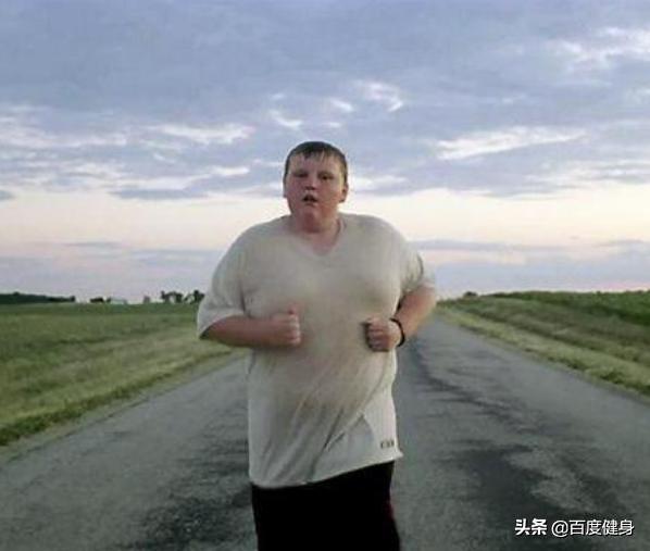 同樣是減脂，一個選擇健身一個選擇跑步，最後效果差距有多大？