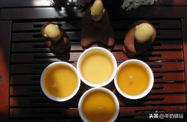 腦梗多是「吃」出來的，提醒：3類食物吃太多，血管會水泄不通