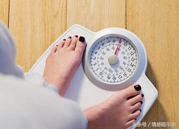 老婆每個月給她母親兩千 給我媽五百 媽找上門來 我氣的把她趕走