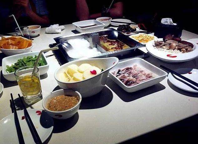 到男友家拜訪 吃完飯 男友媽媽讓我洗全家的碗 說保姆出去了 我禮貌告辭