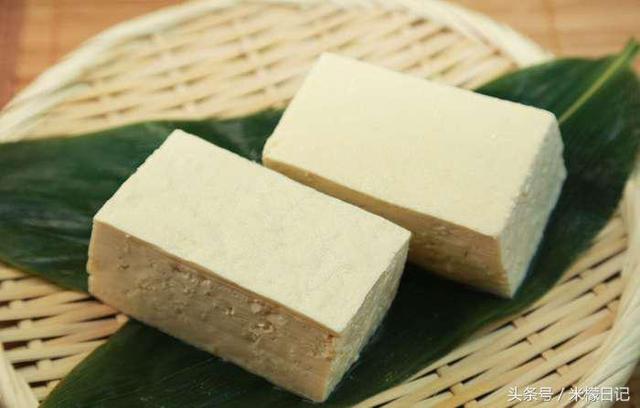 食譜 | 5種炒豆腐的新做法，比肉都好吃， 絕對讓你回味無窮！