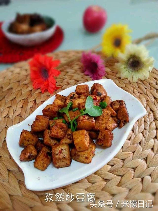 食譜 | 5種炒豆腐的新做法，比肉都好吃， 絕對讓你回味無窮！