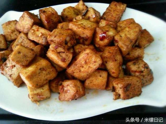 食譜 | 5種炒豆腐的新做法，比肉都好吃， 絕對讓你回味無窮！