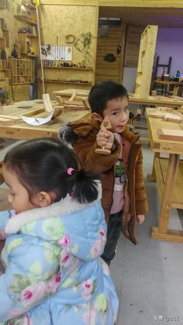 孩子，在這裡為你造一個夢