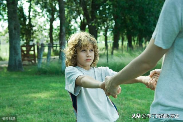 孩子社交能力差無原因？學海蒂的與眾不同，掌握兒童社交五原則