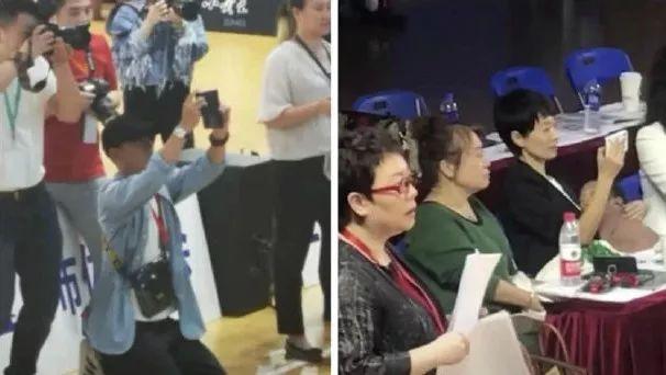 張藝謀現身兒子畢業典禮，一家五口同框撞臉，一個姿勢超顯父愛