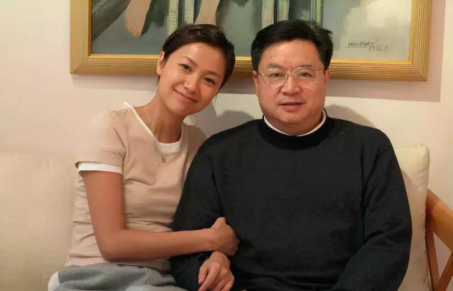她是當年的四大花旦之一，如今不溫不火卻依然屹立不倒！