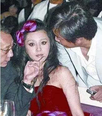看到這些照片後，才發現女明星背後心酸，娛樂圈為什麼難混！