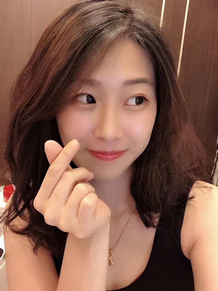 台中單親媽徵室友！爽包吃包住… 眾人一看她「火辣高顏值」超juicy 暴動：報名表哪拿？