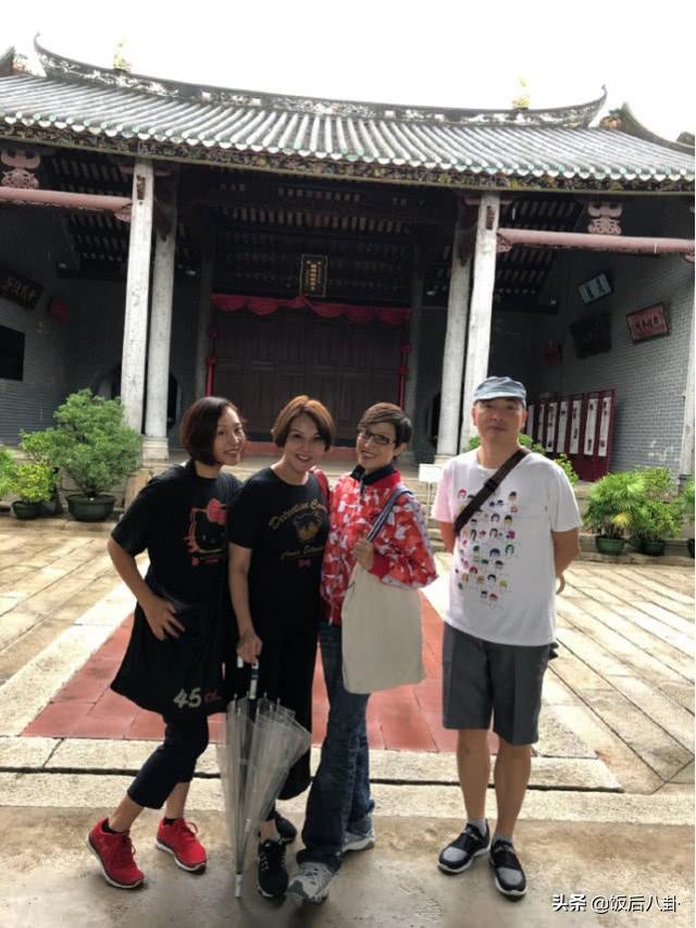 陳法蓉與閨蜜黎美嫻開心出遊，52歲古裝女神素顏出鏡星味全無！