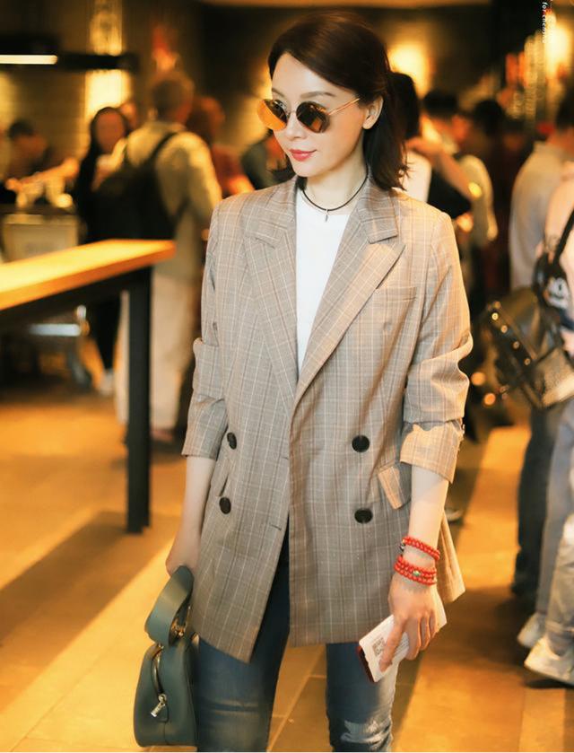 想成為像陳數，劉詩詩一樣的「氣質」女人？穿衣化妝要記牢這5點