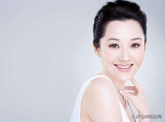 不想承認是娛樂圈的人，坦然公開秘密，這些女星真的很可愛