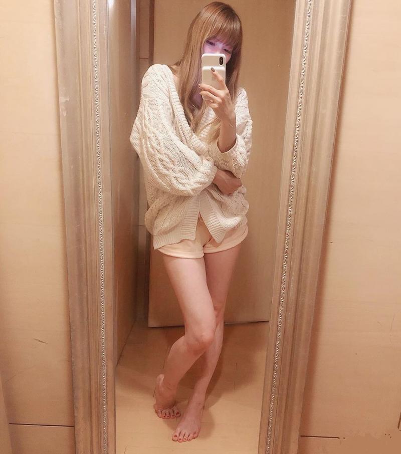 女兒已經高一！美魔女「地方媽媽」Kumi有馬甲線　網友：羨慕她老公！
