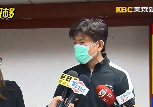 台中好市多「懷疑他沒結帳」硬要搜包包　4員工拉扯後「打開包臉都綠了」他喊：這根本是搶劫