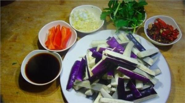 茄子學會這樣做、比紅燒茄子好吃多啦 快去試試吧