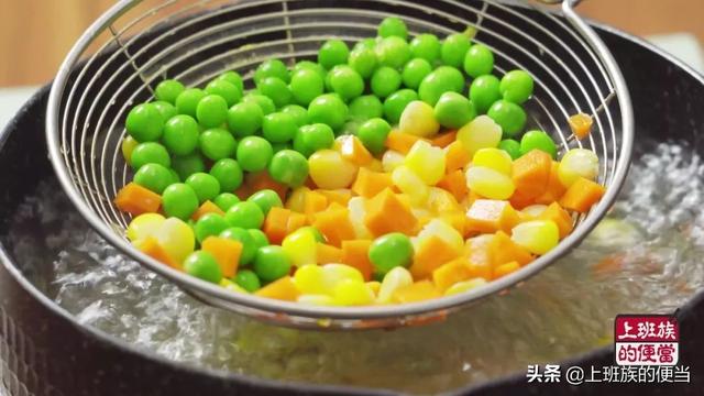 魷魚切開的這一瞬間，太香了，人間美味！