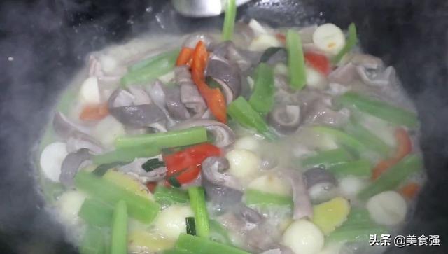 「肚條燒大蒜」教您做出讓大家豎起大拇指的菜，一看就會
