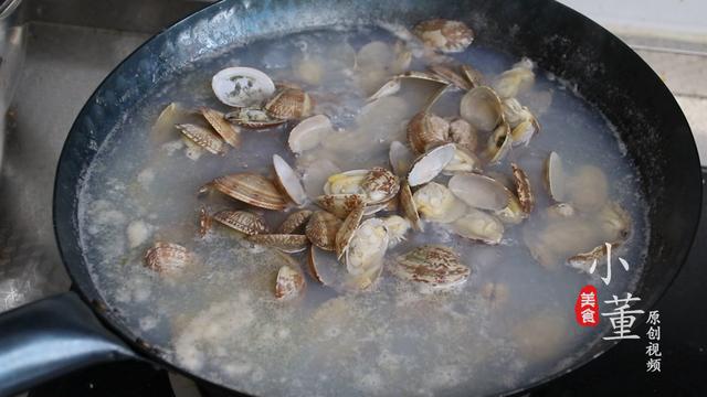 花蛤這樣做才好吃，大廚教你秘製做法，吐沙乾淨沒腥味