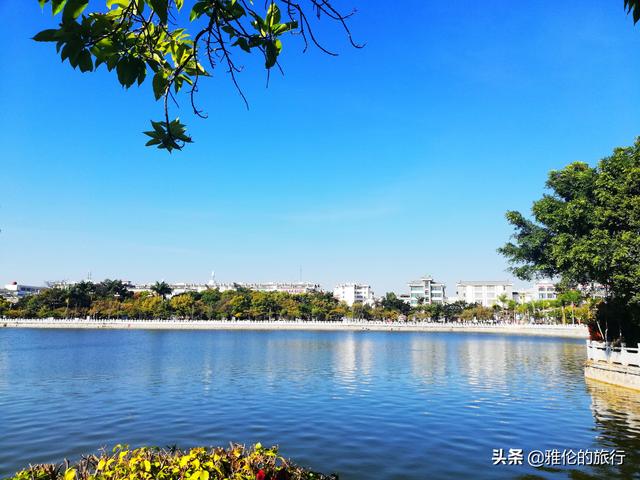 雲南這座公園在開玩笑？一個市內湖泊還能美成這樣！我能玩一天