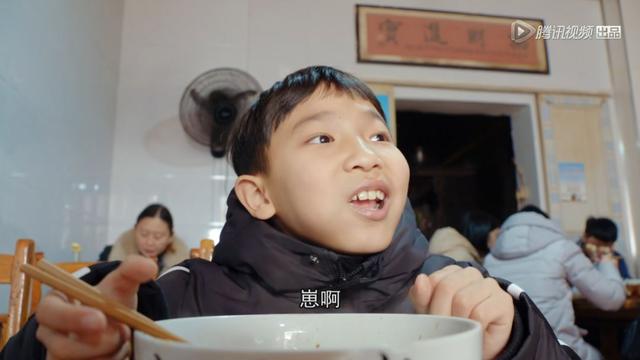 100種早餐，吃遍全中國！帶上這份5星榜單，一起去嗦粉！