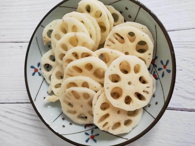 這樣做的香辣藕片最下飯