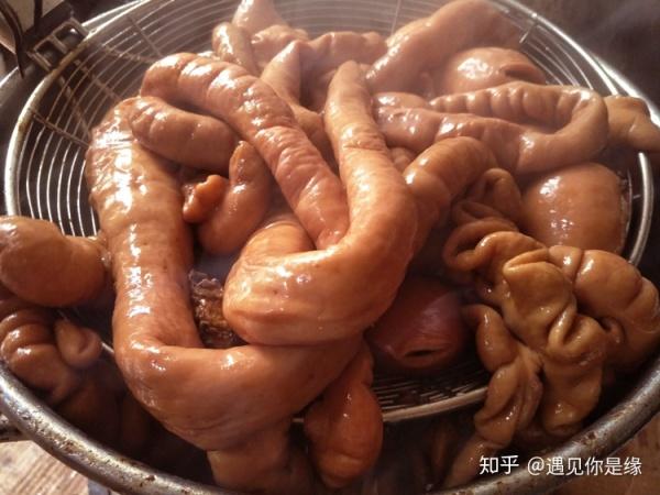 滷菜店裡賣的滷菜為什麼老遠都能聞到香味？