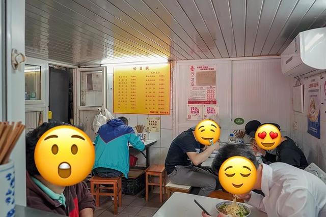 上海人最愛的澆頭面，辣醬雪菜炸豬排統統不到20塊