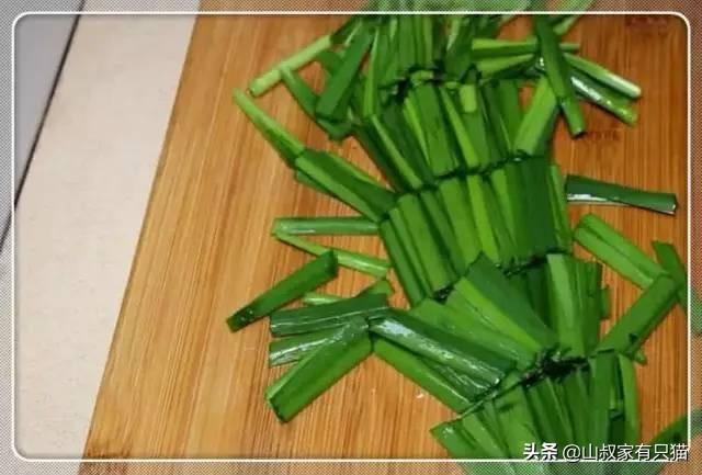 豆腐這個做法又火了，打入2個雞蛋，居然這麼好吃，比吃肉還過癮