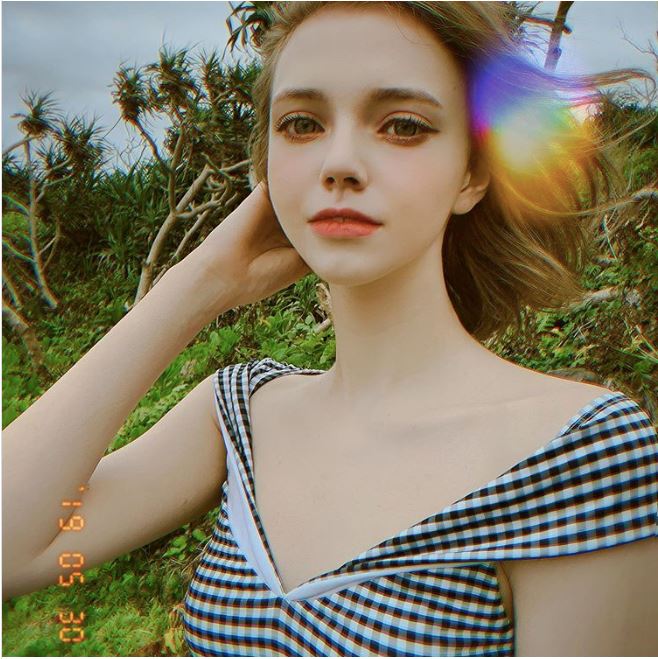 德國「妖精系美少女」顏值就是奇蹟　不科學身材網看呆：根本不是人類