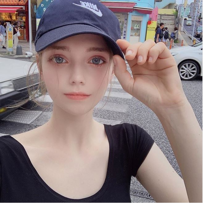 德國「妖精系美少女」顏值就是奇蹟　不科學身材網看呆：根本不是人類
