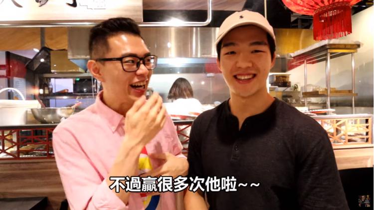 大胃王「丁丁」被網酸超臭.跩？遭店員爆黑掛「留言處超精彩」粉轉黑...網傻眼：必退訂