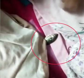 兒子房間有熟悉腥味 媽媽掀開被子氣炸了