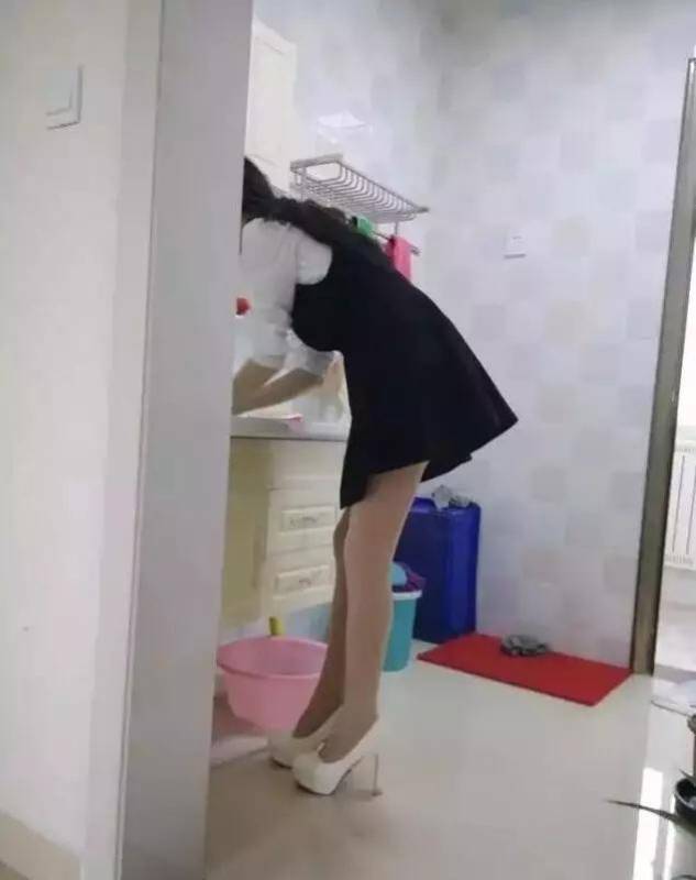 9張會讓千鎚百鍊的老司機都「忍不住嘴角上揚」的妹子內涵照！